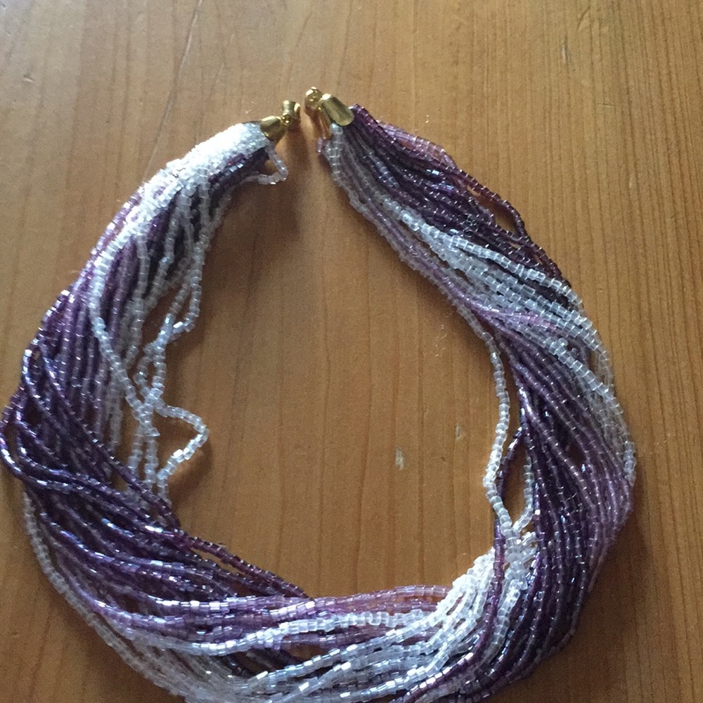 Bead necklace